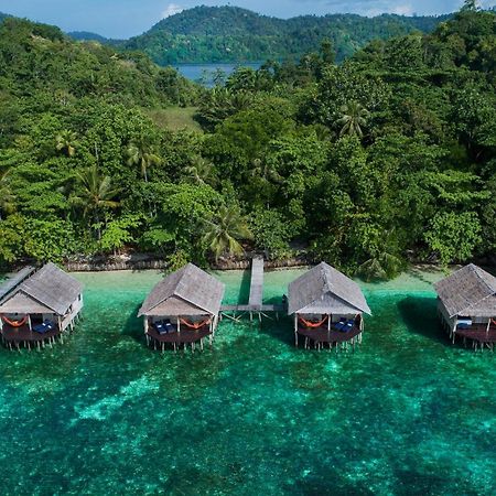 Papua Paradise Eco Resort Pulau Birie 外观 照片