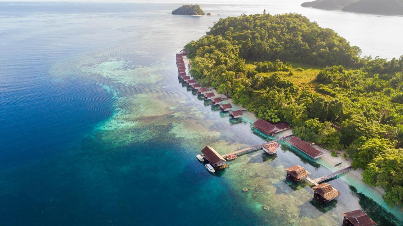Papua Paradise Eco Resort Pulau Birie 外观 照片