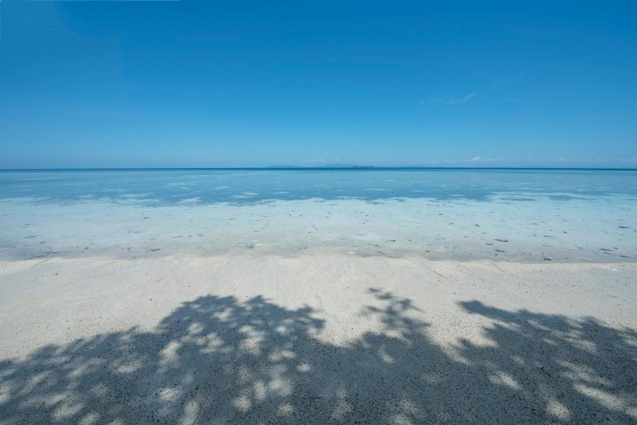Papua Paradise Eco Resort Pulau Birie 外观 照片