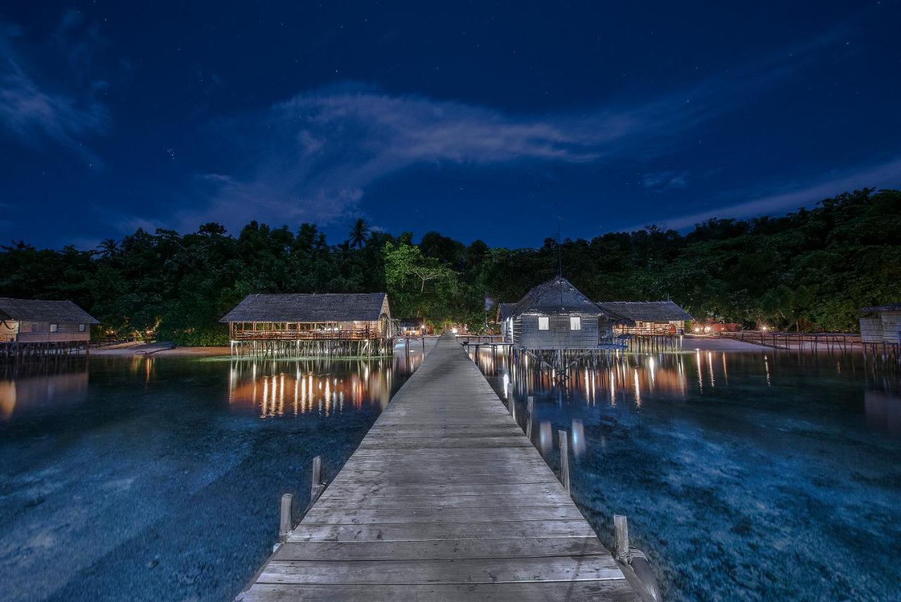 Papua Paradise Eco Resort Pulau Birie 外观 照片